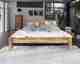 The Beds James Massivholz Bett hoch
