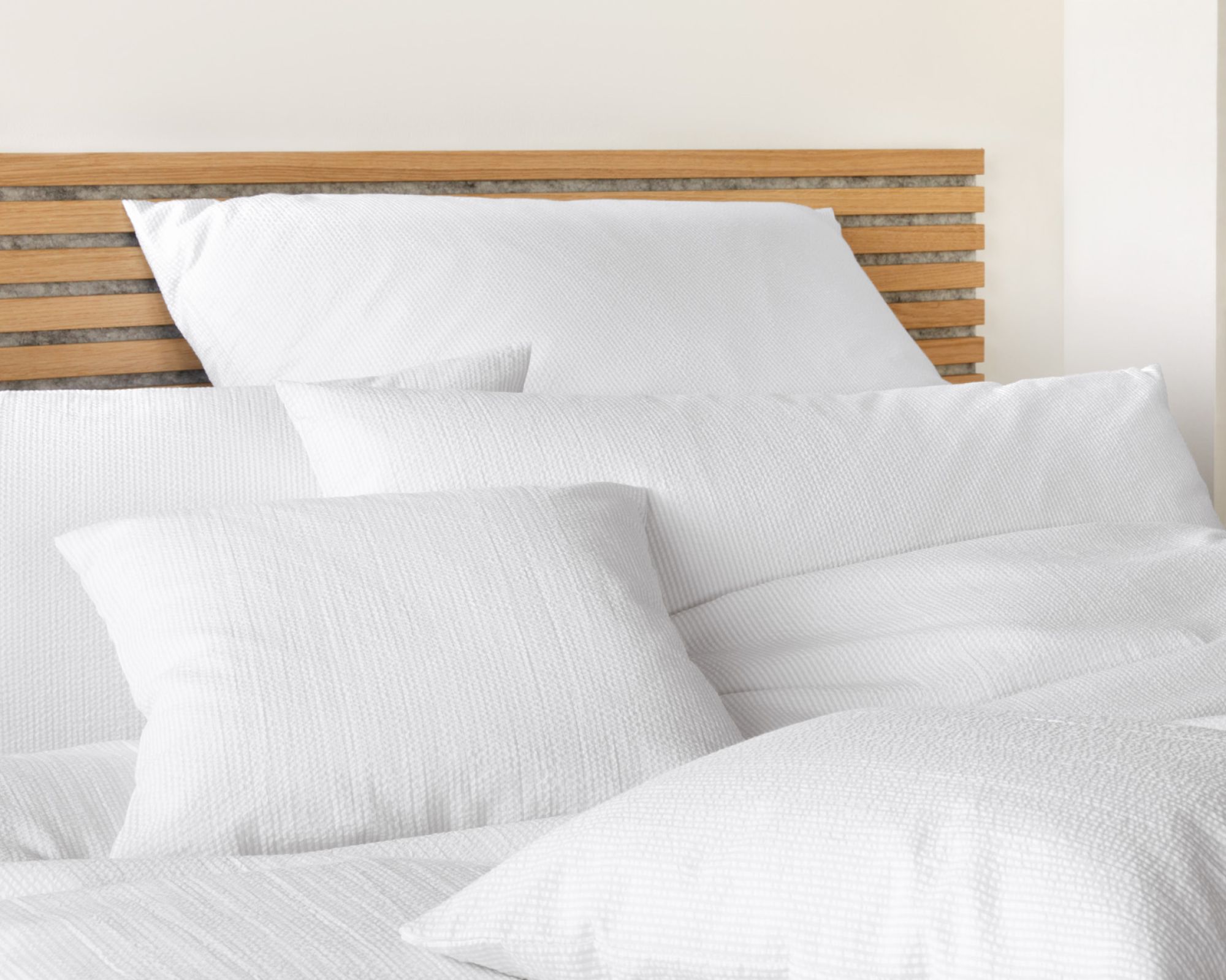 Elegante Seersucker Bettwäsche »Stockholm« 7107-09 Bettwäsche / 240x220 cm / 2x 80x80 cm