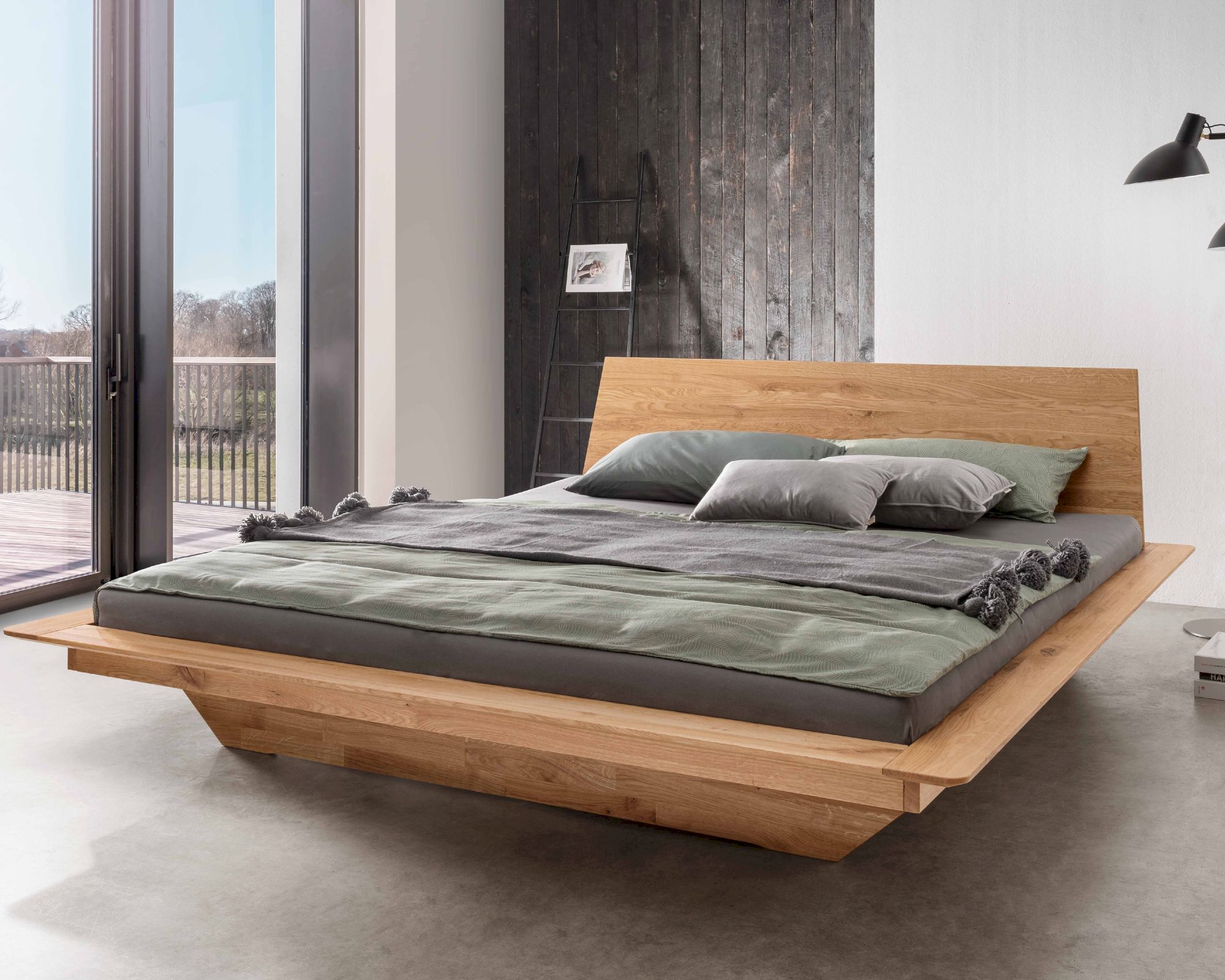 Forestales »Memphis« Massivholzbett mit Schwebeoptik 180x200 cm