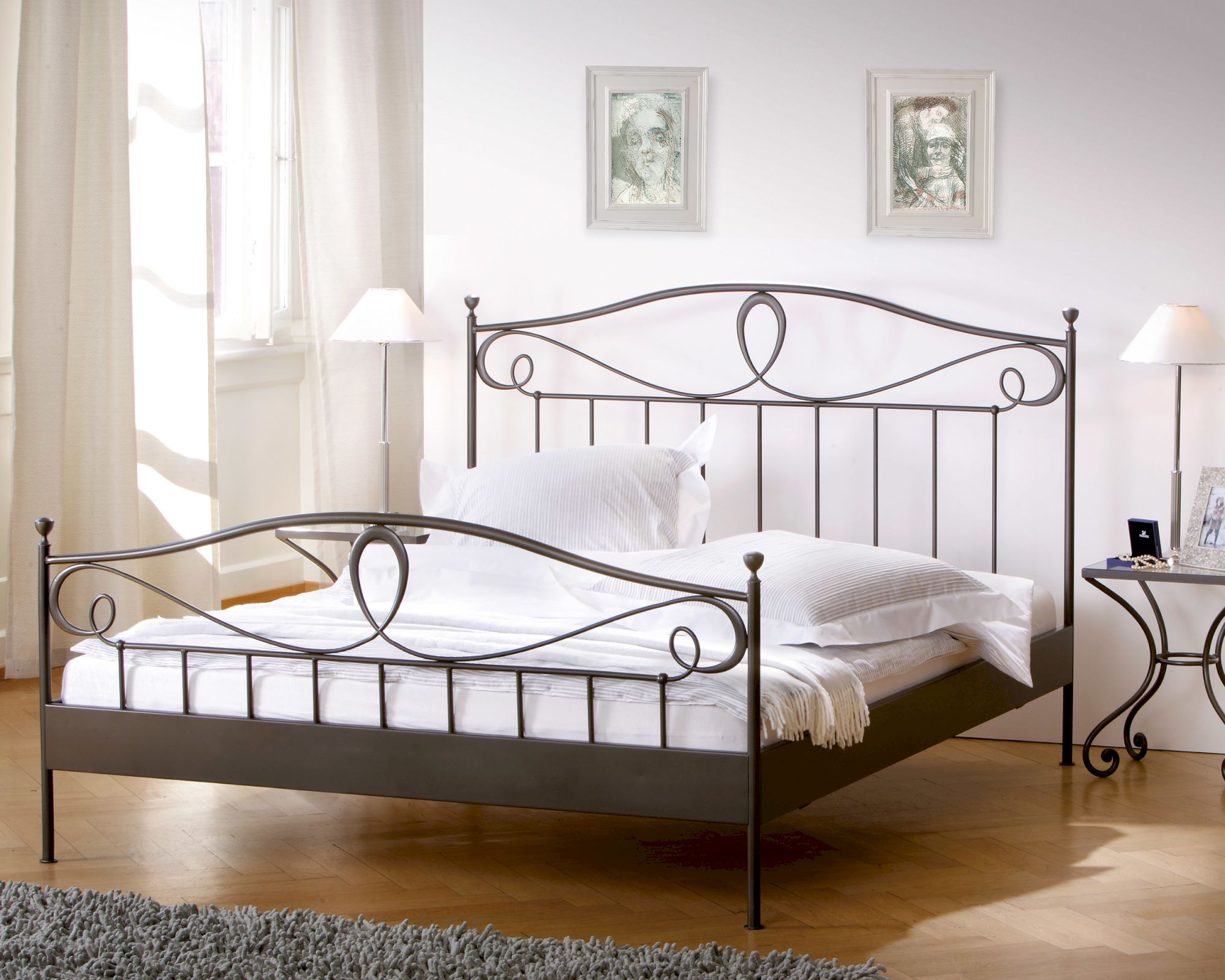 Hasena Selection Eisenbett Lurano 180x200 cm / schwarz