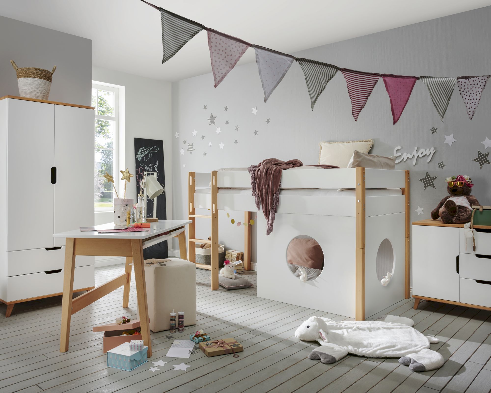 INFANSKIDS »Infanscolor« Kinderzimmer Halbhochbett weiß 208x120x103cm / weiß