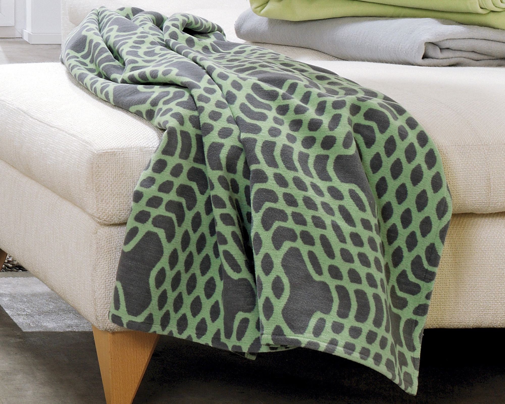 Ibena Wohndecke Plaid 2096 Fb. 700 140x200 cm