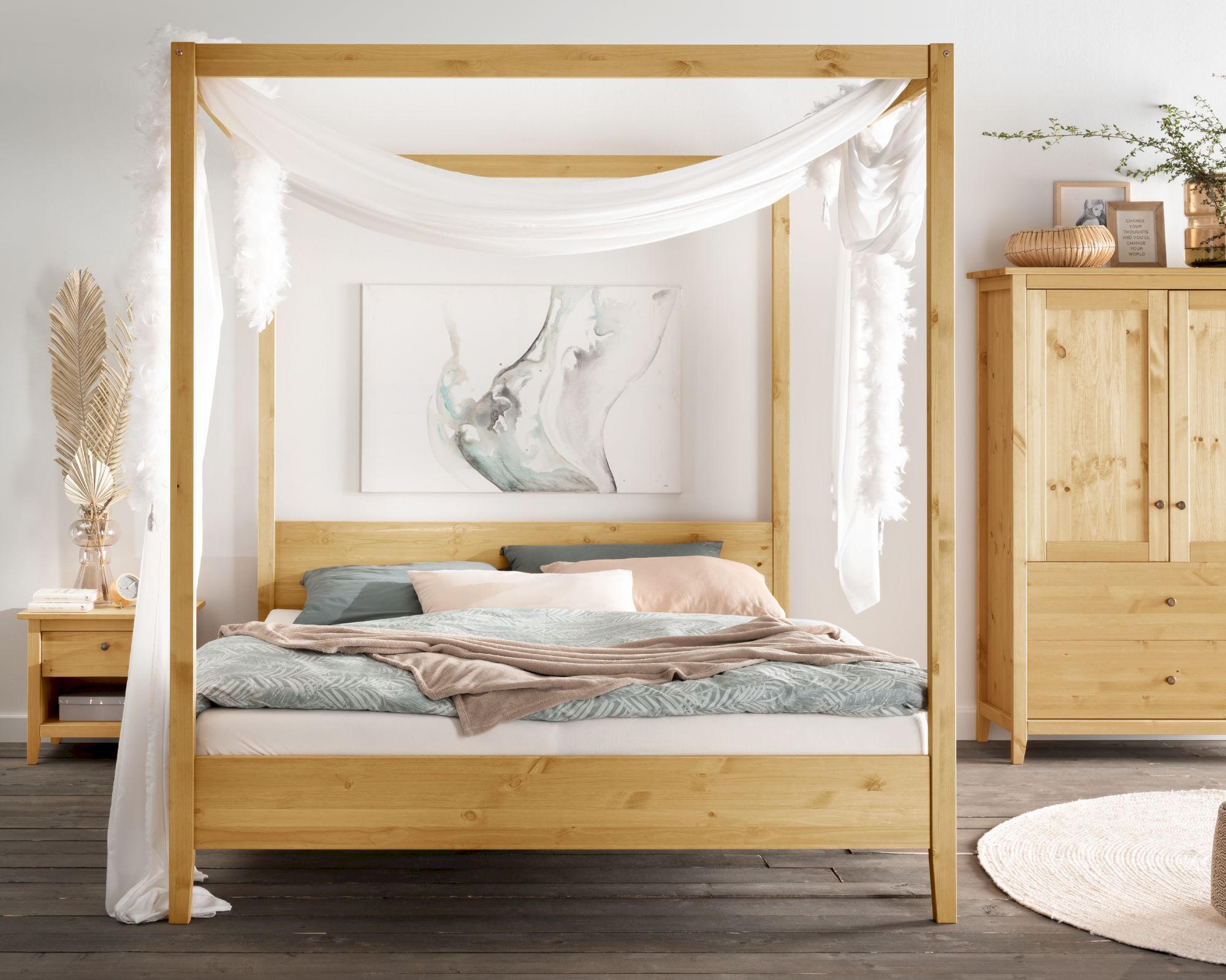 Massivholz »Solvita« Himmelbett laugenfarbig 200x200 cm / mit Tüllstoff