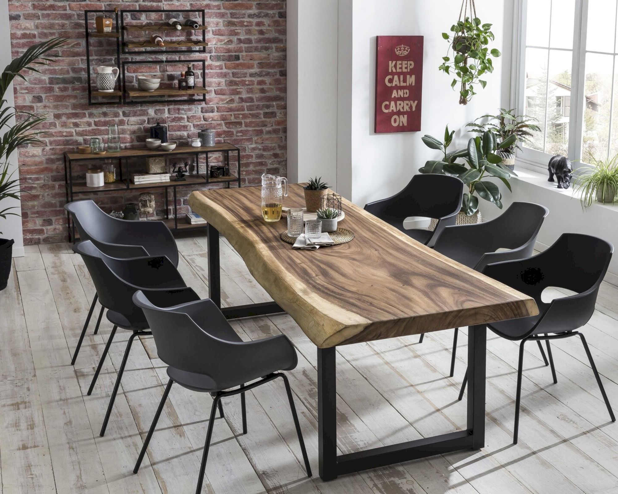 SIT Baumkante massiver Suarholz Esstisch 250x90 cm / Stahl schwarz