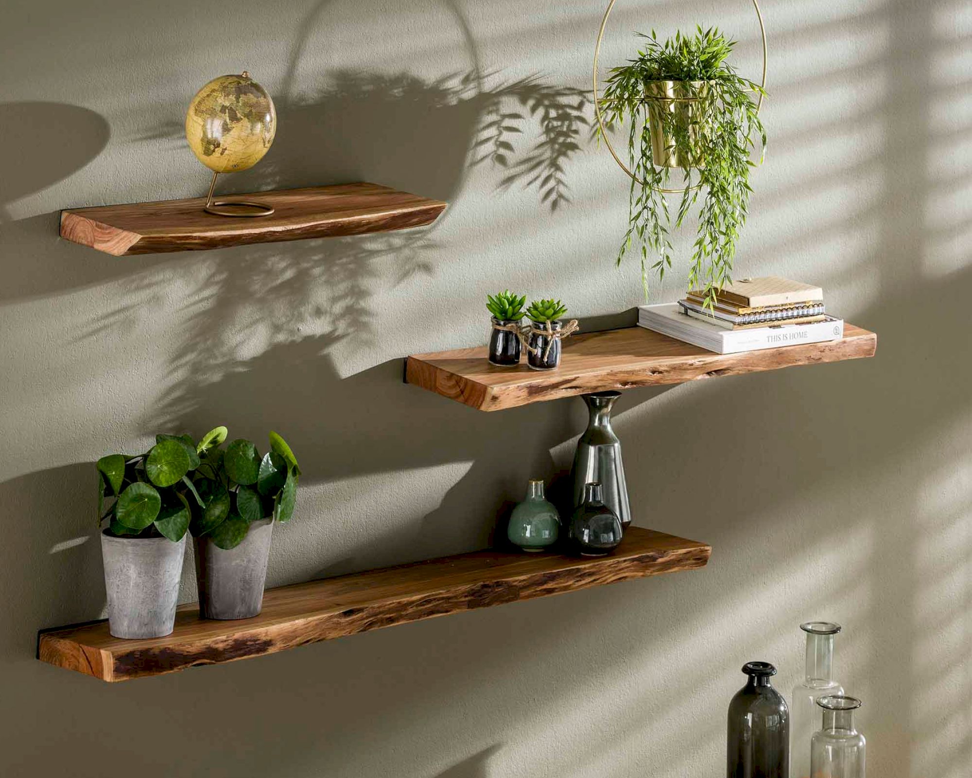 designline »Edge« Massivholz Wandregal Akazie 90x4x20 cm