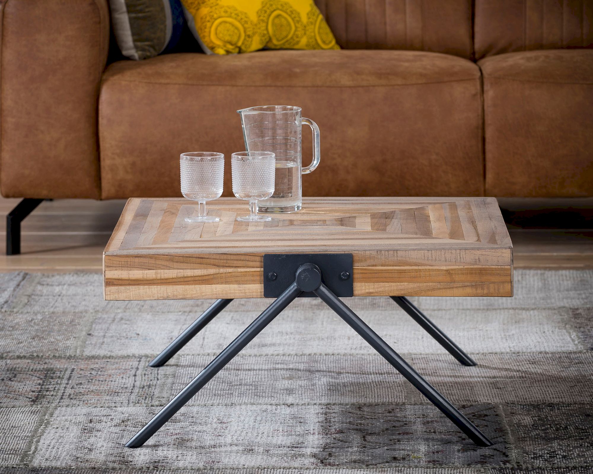 designline »Teca Balance« Teakholz Couchtisch 70x33x70 cm