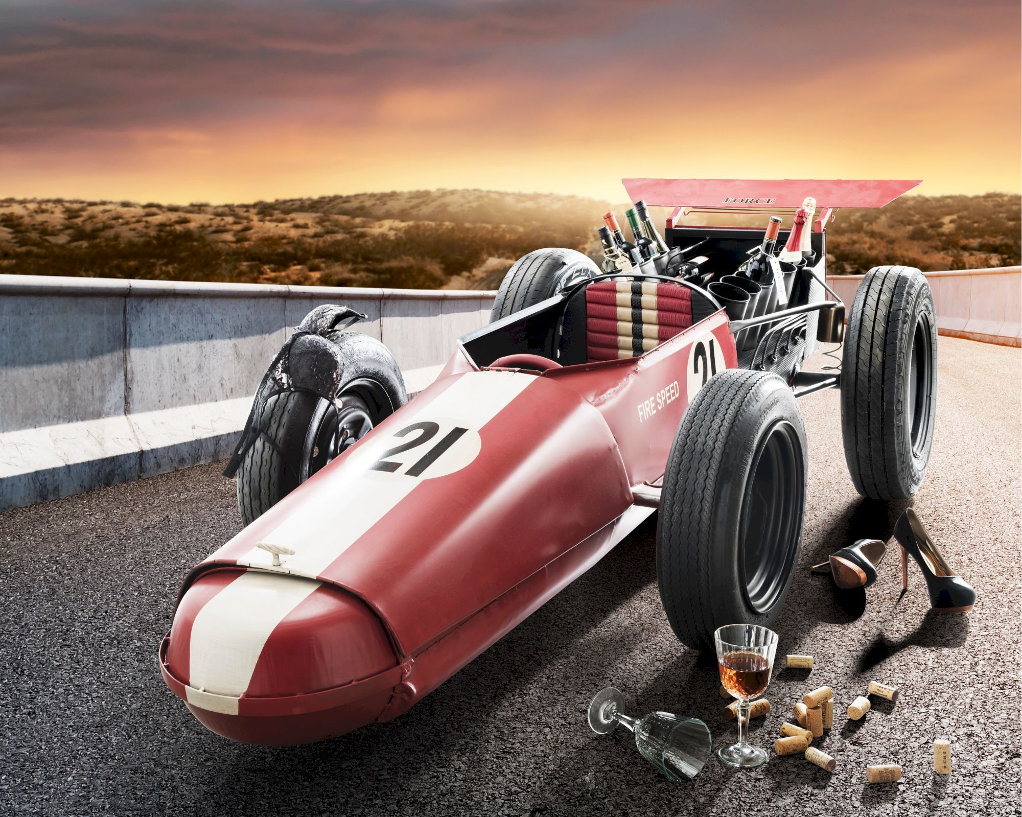 die Faktorei »Formula« Unikat Rennwagen-Bar 229x112x61 cm