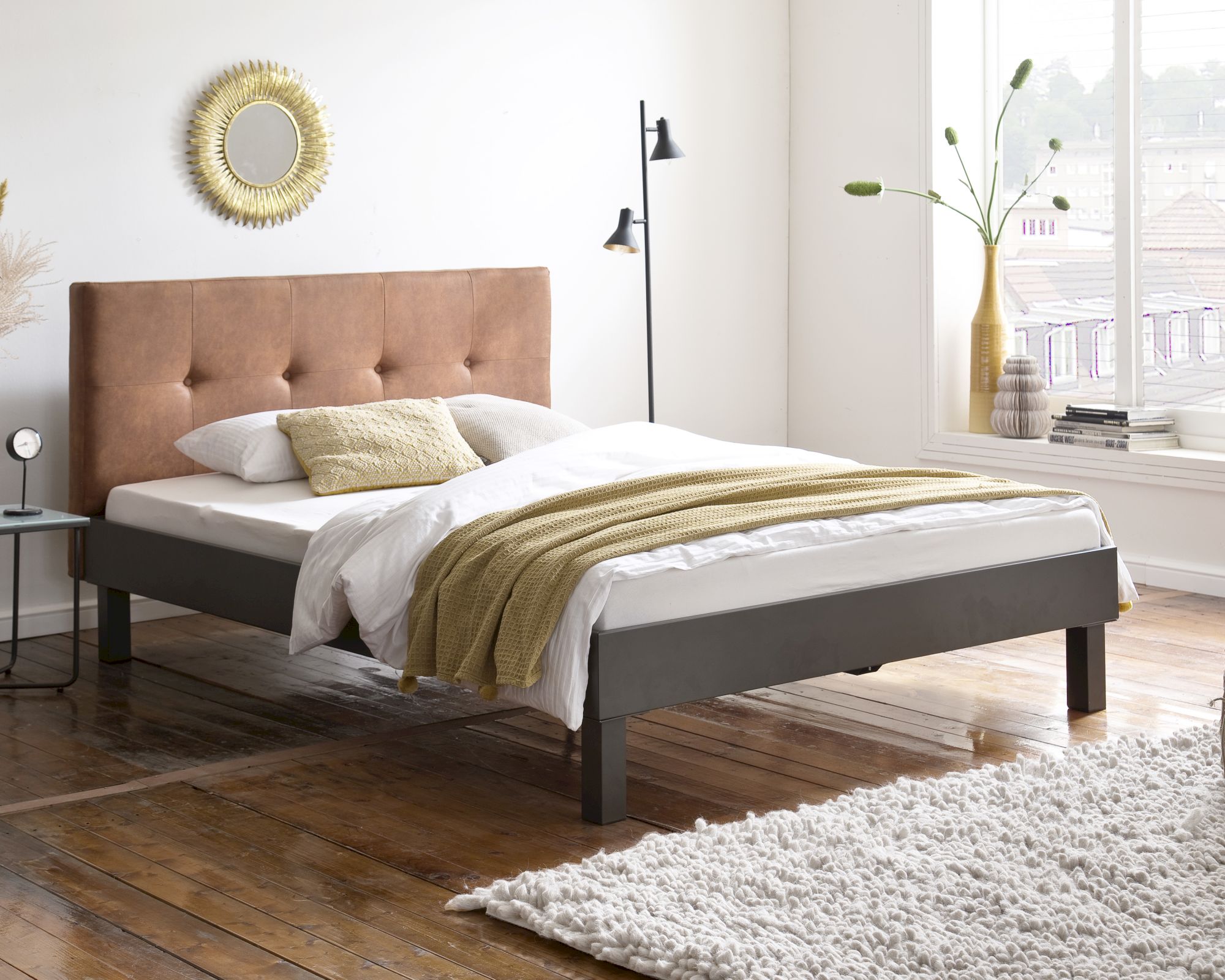 meise.möbel »Boston« Bett II 180x200 cm / beige / Blockfüße