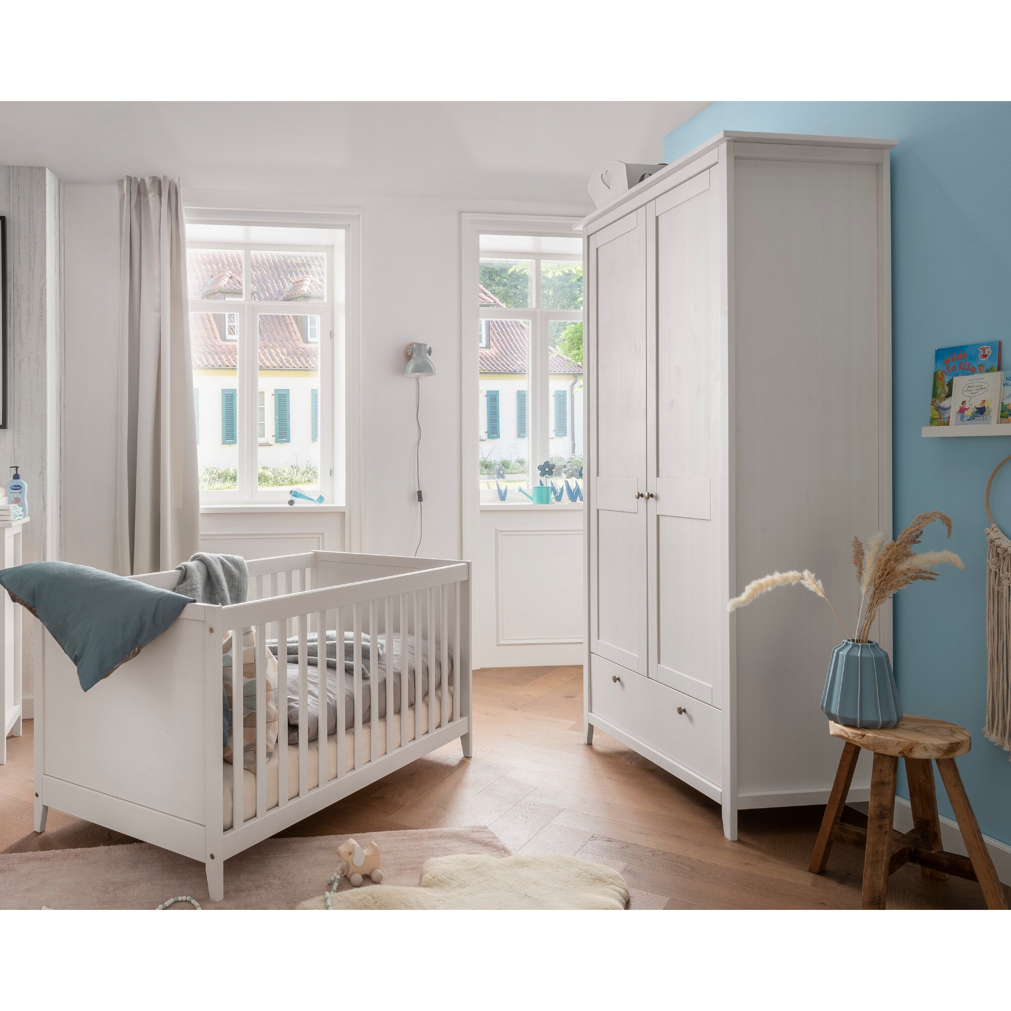 Massivholz »Solvita« Kleiderschrank 2-türig II weiß