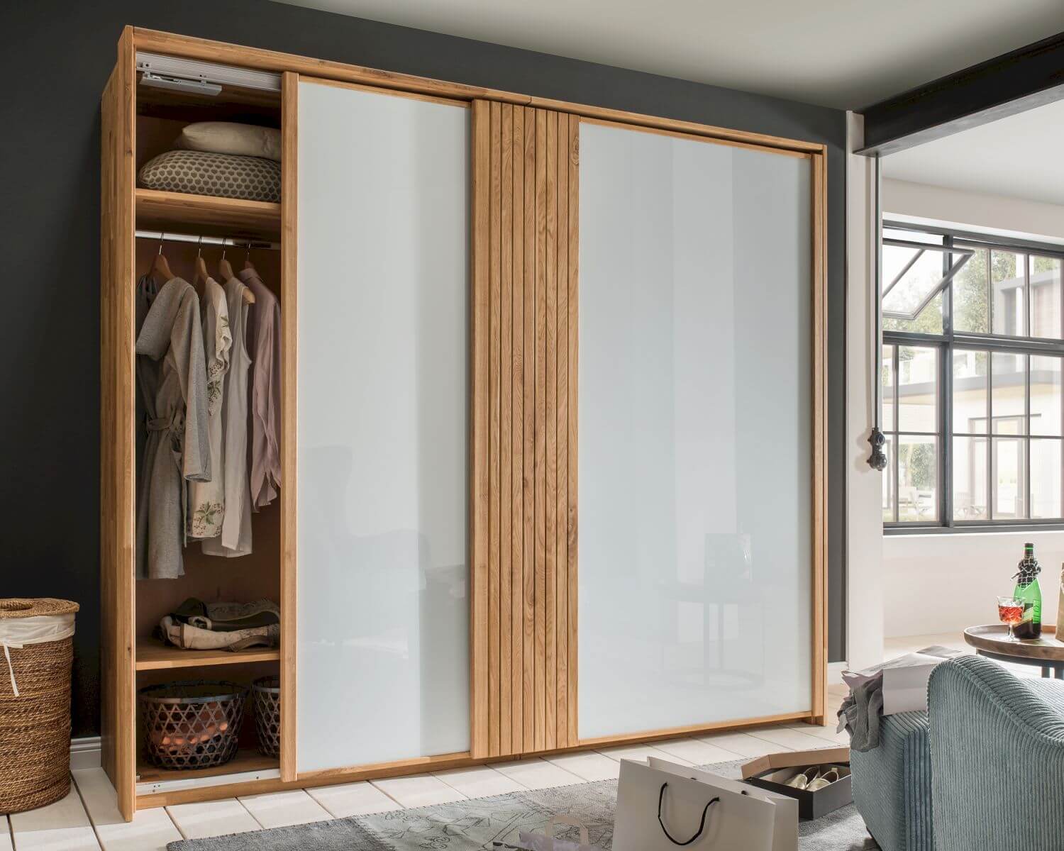 Jupiter lll Schiebetüren-Kleiderschrank • slewo.com Jupiter lll Schiebetüren-Kleiderschrank • slewo.com