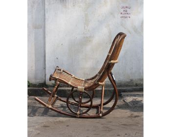 SIT Rattan Vintage Schaukelstuhl Artikelbild 6