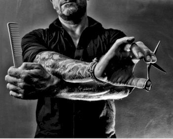 die Faktorei »The Barber« Glasbild Artikelbild 6